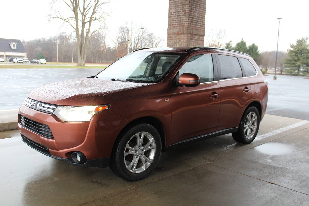 2014 Mitsubishi Outlander for sale at Auto Force USA in Elkhart, IN