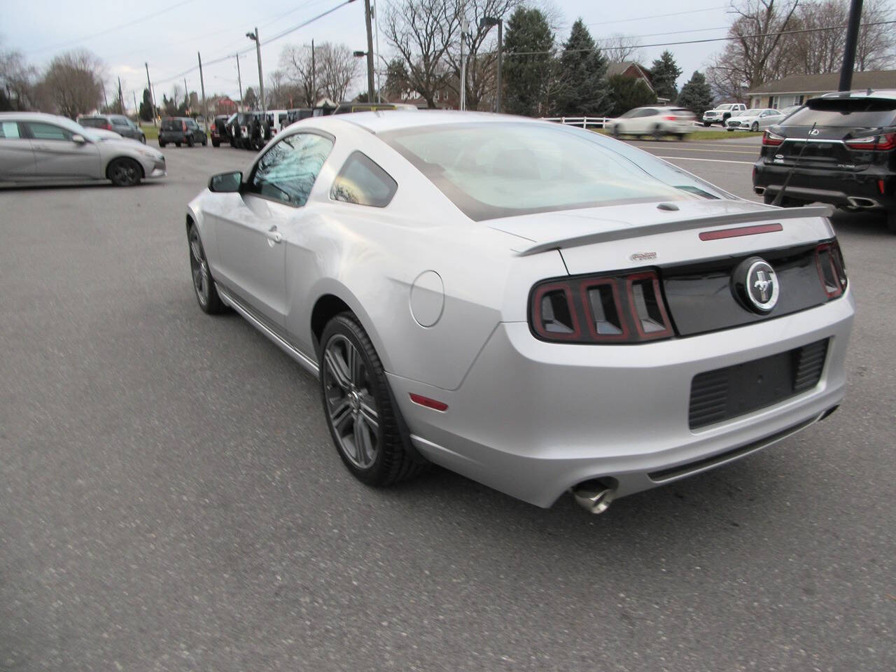 2013 Ford Mustang for sale at FINAL DRIVE AUTO SALES INC in Shippensburg, PA