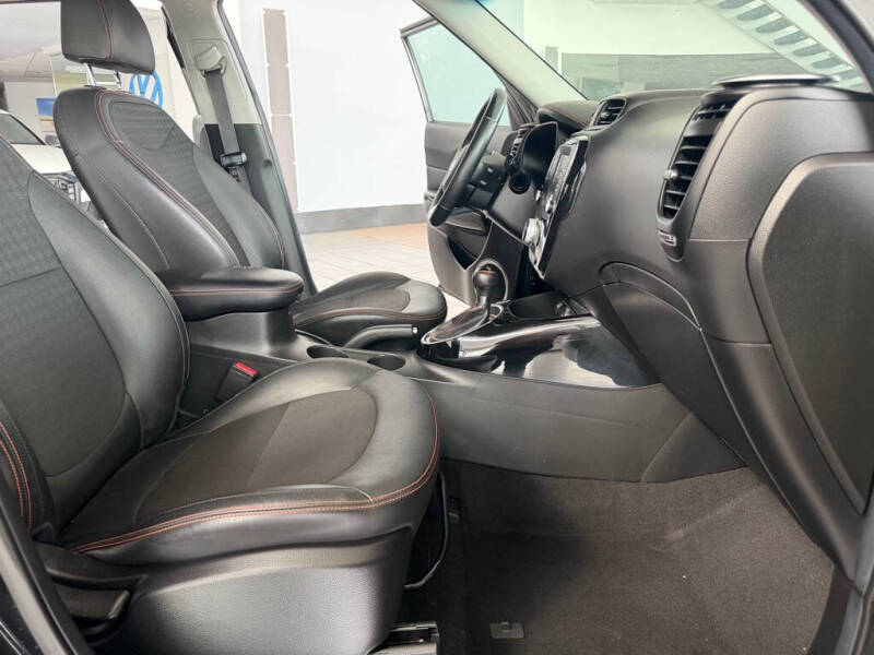 2017 Kia Soul !