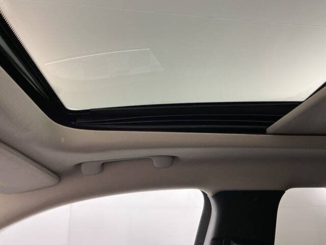 2017 Jeep Cherokee Overland