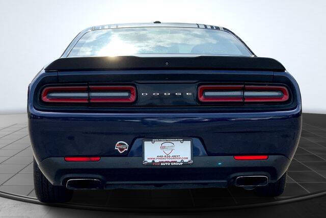 2017 Dodge Challenger R/T Plus