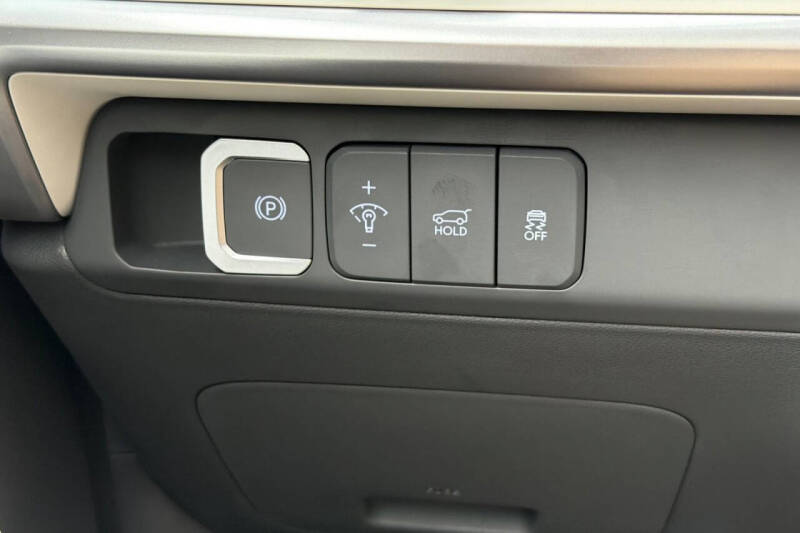 2026 Hyundai Santa Fe SE