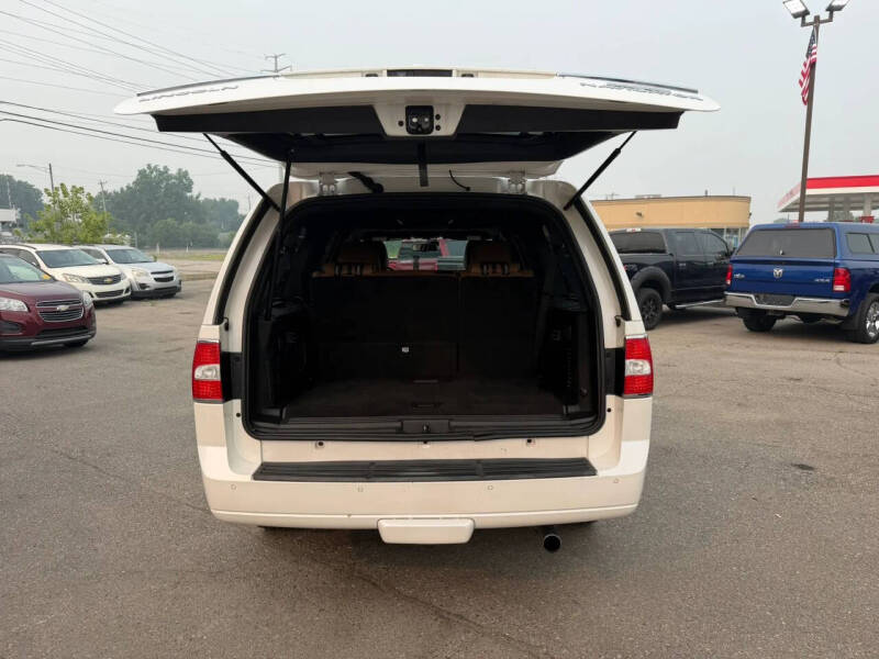 2014 Lincoln Navigator L