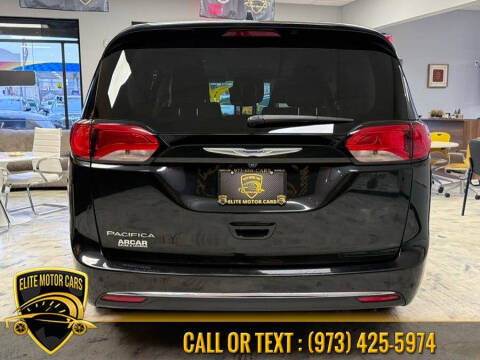 2020 Chrysler Pacifica Touring L