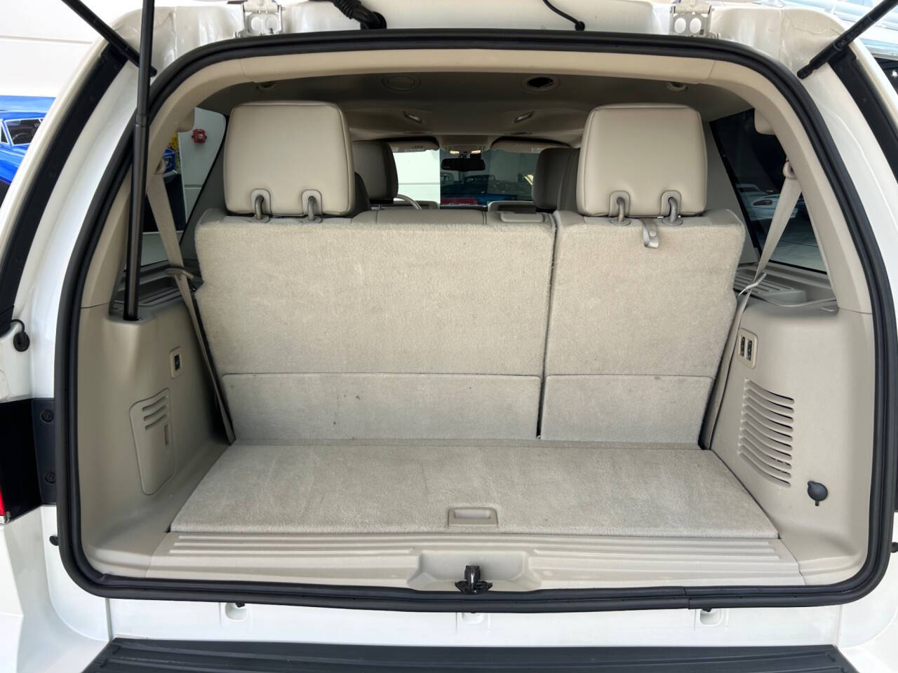 2014 Lincoln Navigator 8