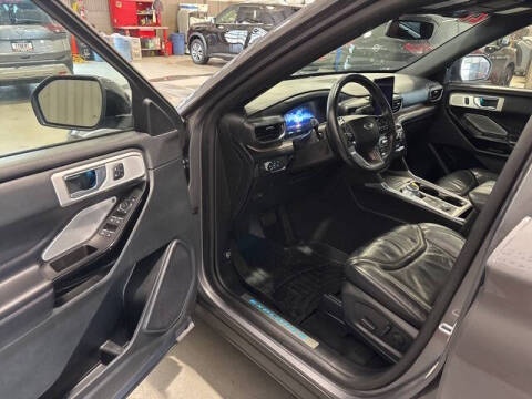 2021 Ford Explorer Platinum