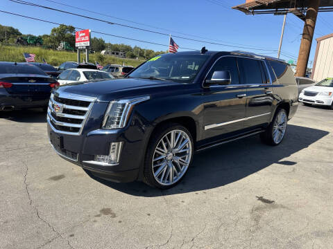 2018 Cadillac Escalade ESV Premium Luxury