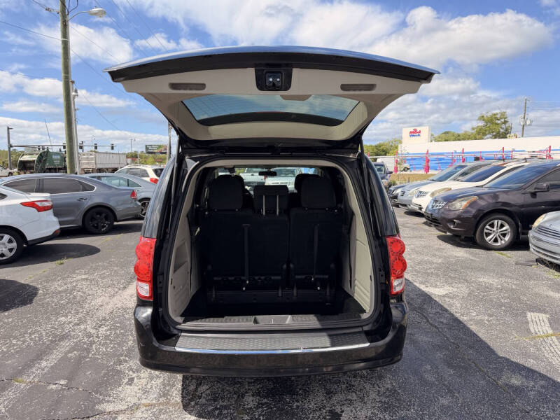 2012 Dodge Grand Caravan SE