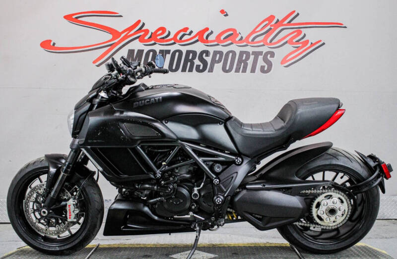 2015 Ducati Diavel