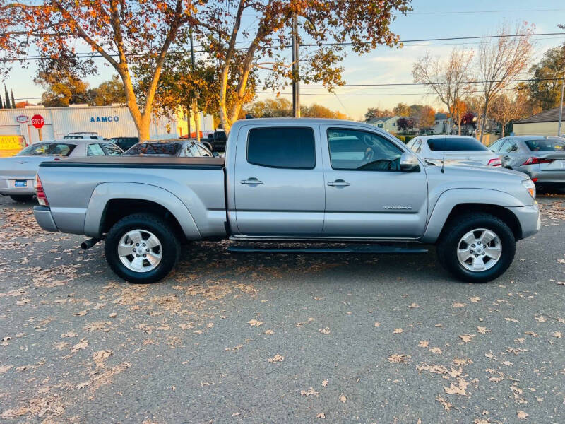 2015 Toyota Tacoma Base photo 6