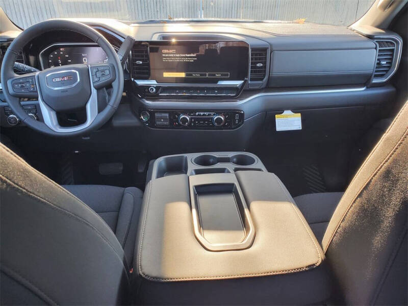 2026 GMC Sierra 1500 Elevation Standard