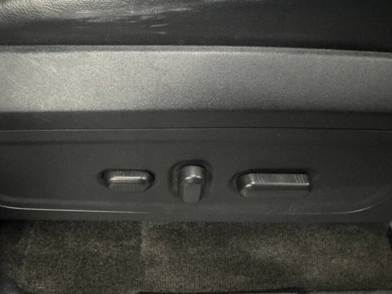 2016 Lincoln Navigator Select