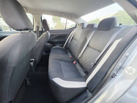 2021 Nissan Versa SV