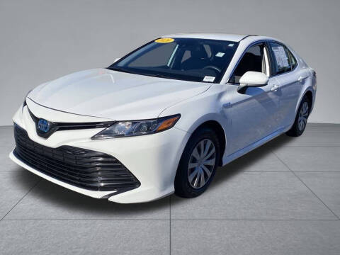 2020 Toyota Camry Hybrid LE