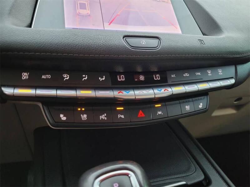 2019 Cadillac XT4 Premium Luxury