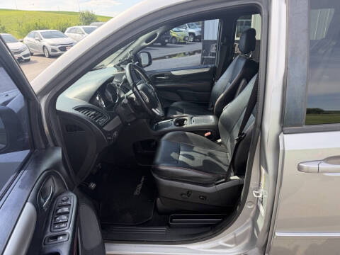 2016 Dodge Grand Caravan R/T