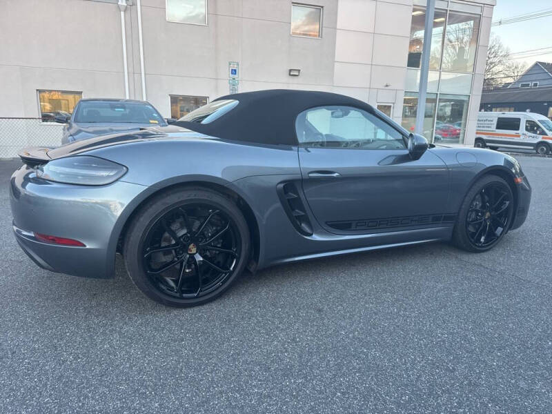 2025 Porsche 718 Boxster