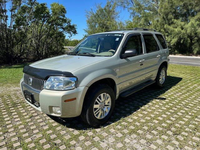 2005 Mercury Mariner's photo