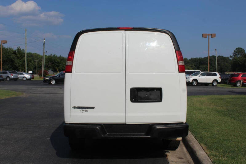2017 Chevrolet Express 2500