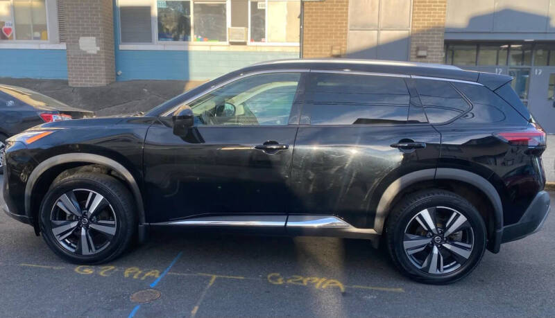 2021 Nissan Rogue SL