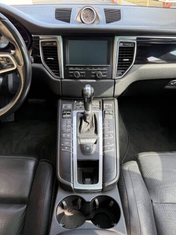2016 Porsche Macan S