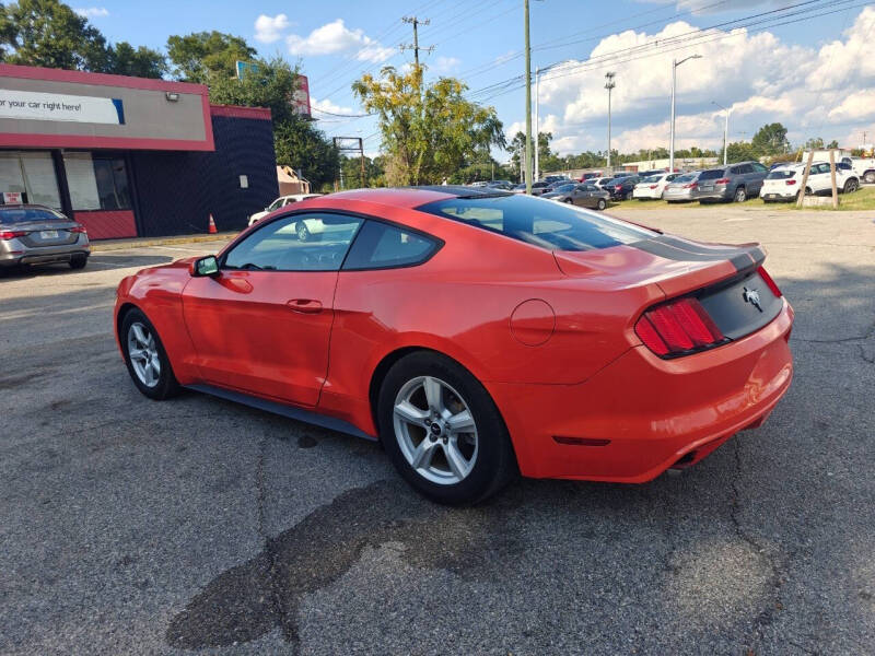 2016 Ford Mustang V6