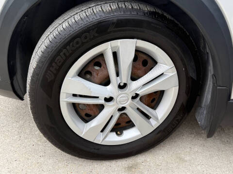 2018 Nissan Kicks SV