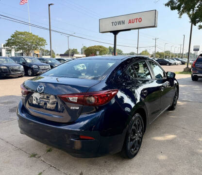 2017 Mazda MAZDA3 Sport