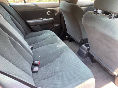 2012 Nissan Versa 1.8 S