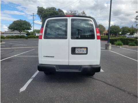 2021 Chevrolet Express 2500