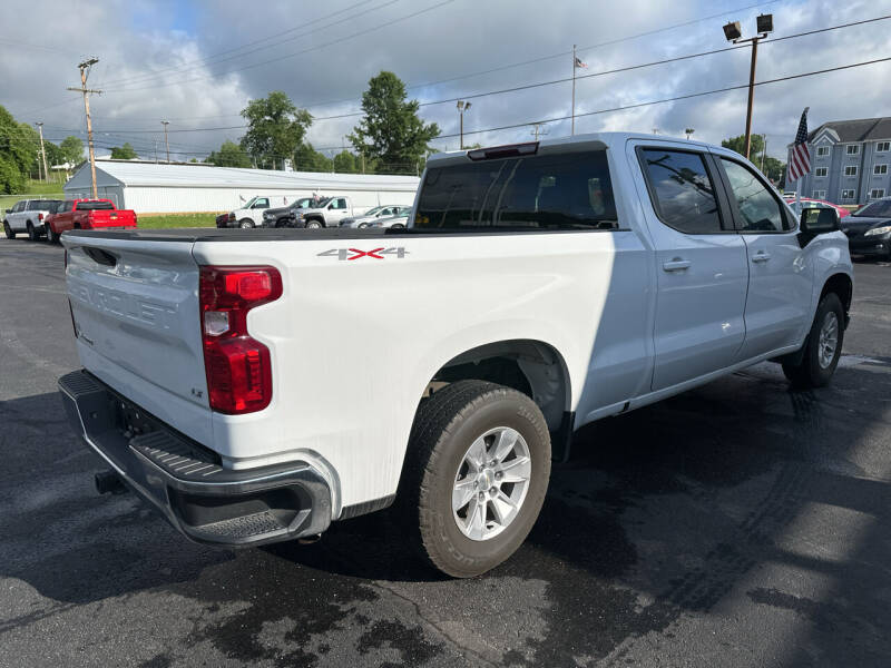 2021 Chevrolet Silverado 1500 LT photo 13