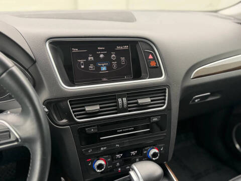 2016 Audi Q5 2.0T quattro Premium Plus