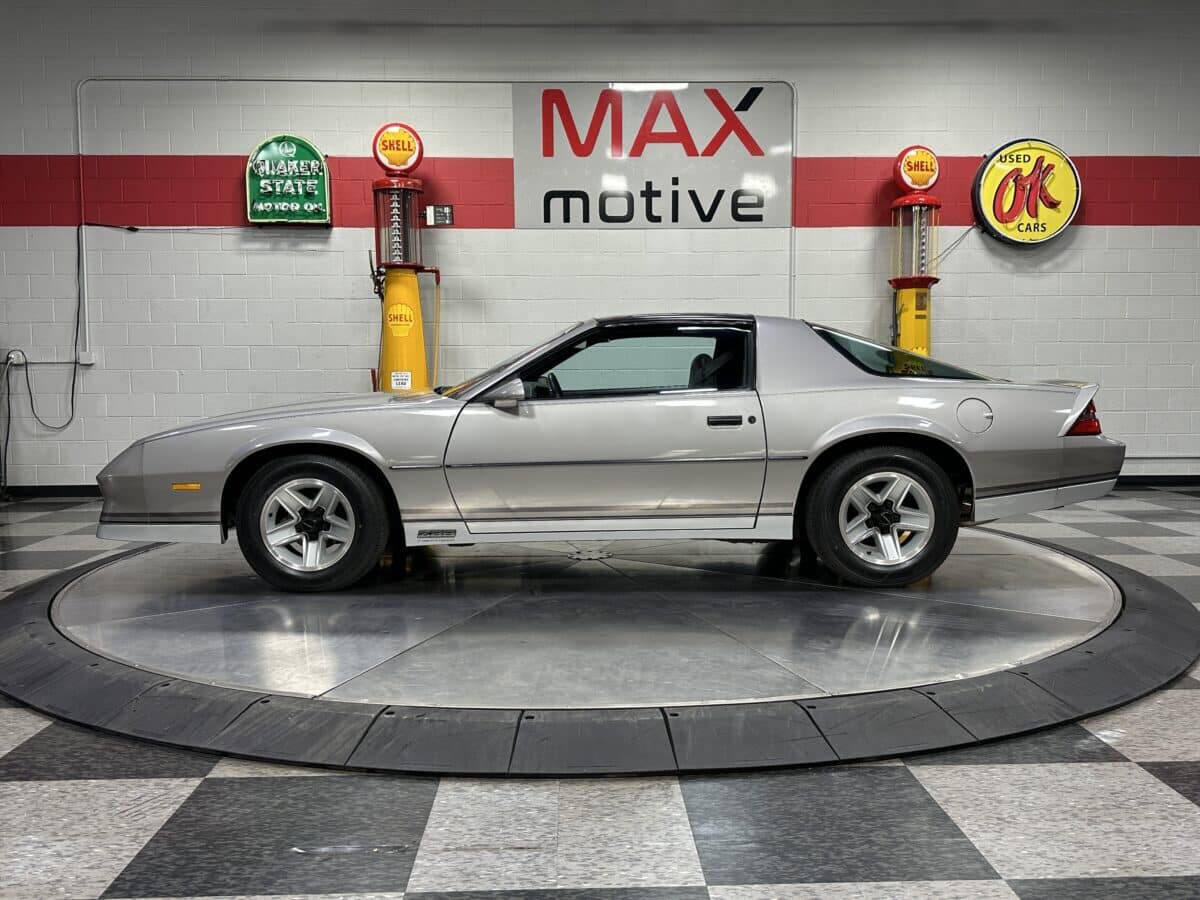1983 Chevrolet Camaro 4