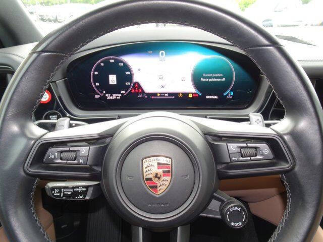 2024 Porsche Cayenne S