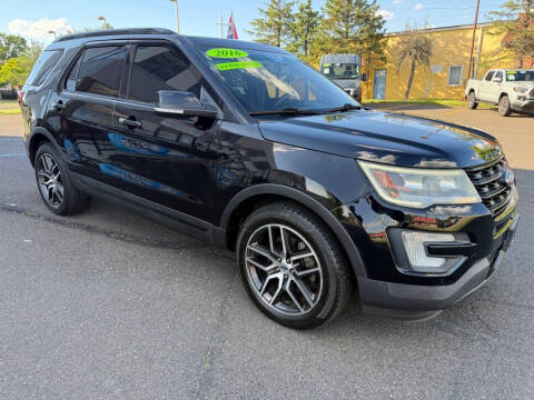 2016 Ford Explorer Sport
