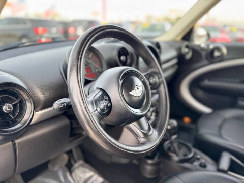 2016 MINI Countryman Cooper