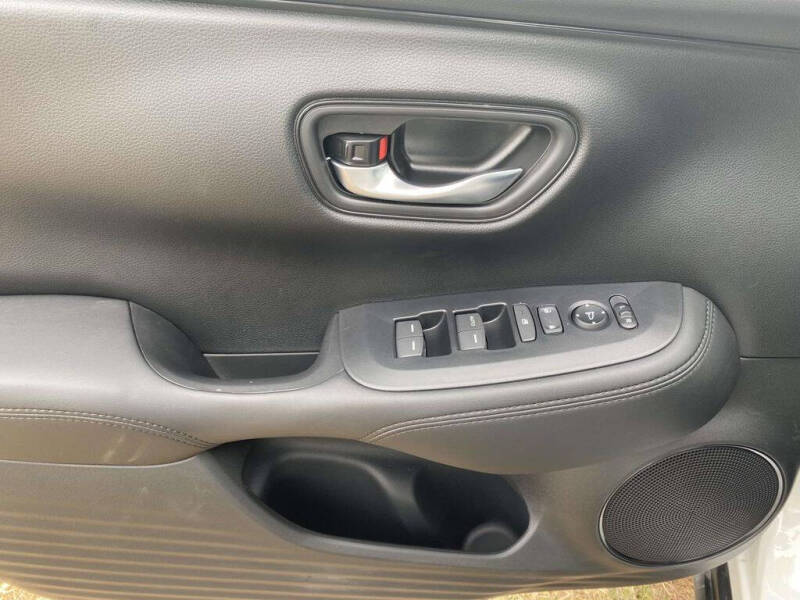 2026 Honda HR-V LX