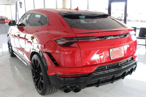 2023 Lamborghini Urus S