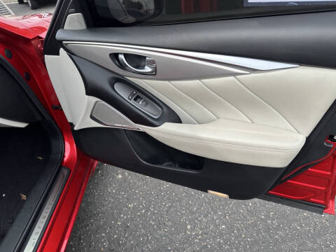 2022 Infiniti Q50 Luxe