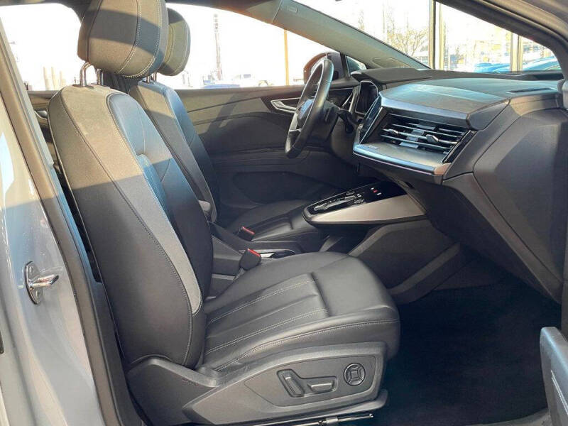 2023 Audi Q4 e-tron quattro Prestige 50