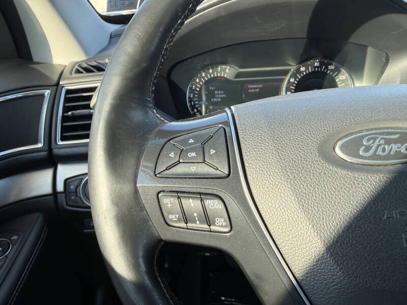 2016 Ford Explorer Platinum