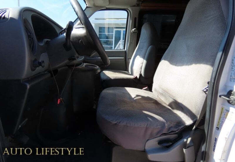 2008 Ford E-Series E-350 SD