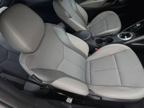 2013 Hyundai Veloster