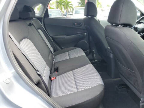 2021 Hyundai Kona SEL Plus