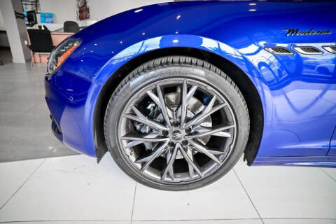 2022 Maserati Ghibli Modena Q4