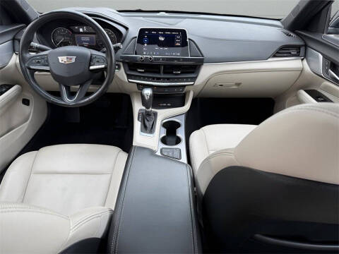 2021 Cadillac CT4 Premium Luxury