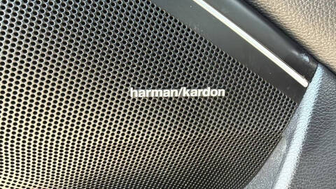 2017 Kia Cadenza Premium