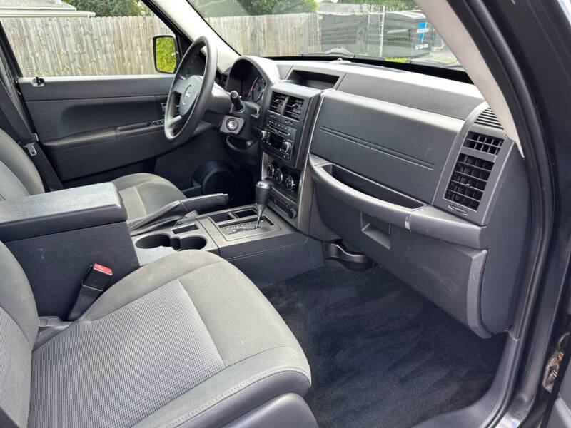 2009 Jeep Liberty Sport