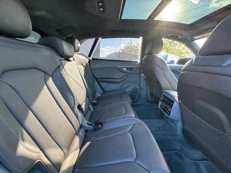 2019 Audi Q8 quattro Prestige 55 TFSI