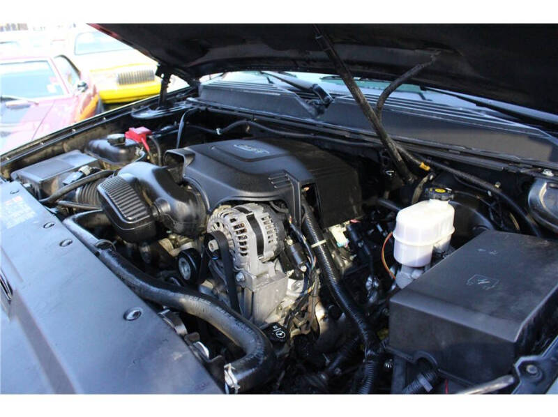 2011 Cadillac Escalade EXT Premium